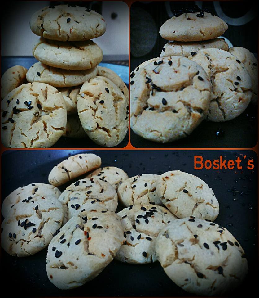 HungCurd Collonji Savoury Cookies