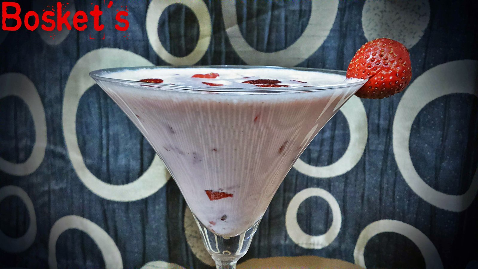 Icey Strawberry Smoothie