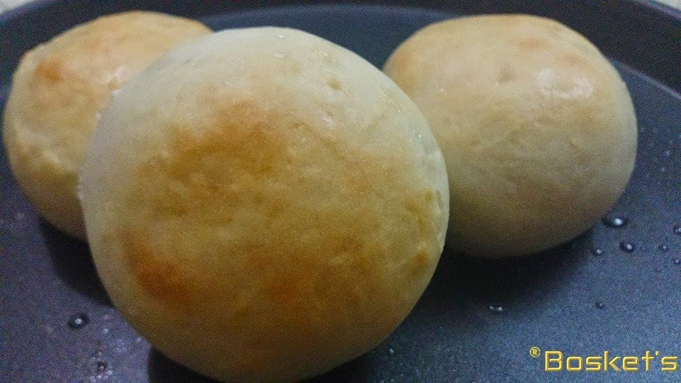 Pav (Bun) in Microwave