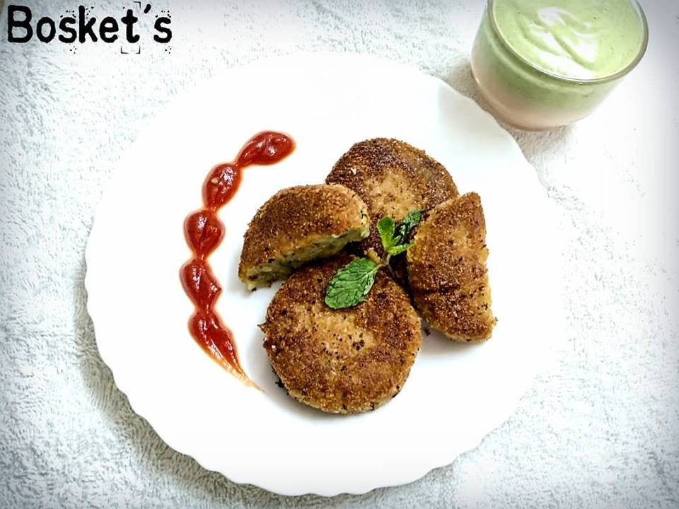 Cottage Cheese And Peas Tikki