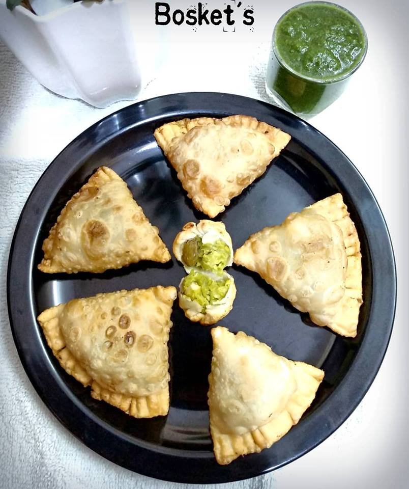 Matar and Paneer Samosa